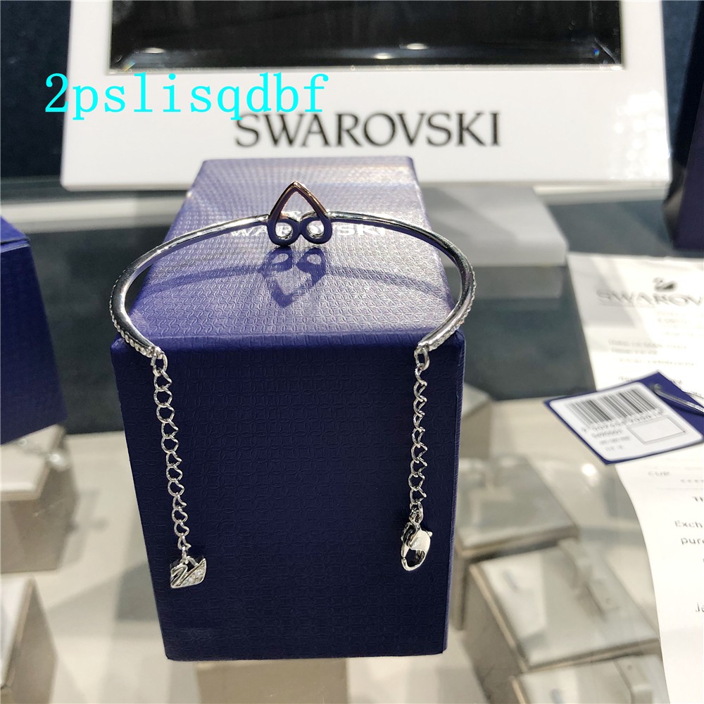 SwarovskiSwarovskis Graceful Bloom series is based on the autumn ...