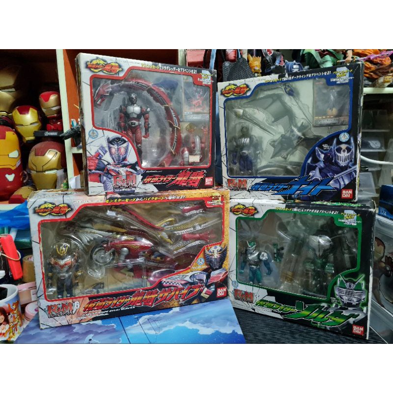 R&M kamen rider ryuki bandai 2002