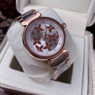 นาฬิกาข้อมือ Louis Vuitton Tambour เครื่องสวิส