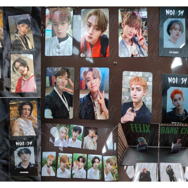 MERAH PC PHOTOCARD STRAY KIDS SKZ POB JYP PC PC FLOWER NOEASY DS HYUNJIN LINO 3 FINGER RED BANG CHAN