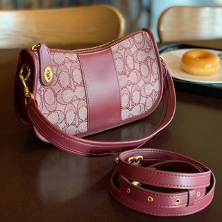 COACH SWINGER BAG IN SIGNATURE JACQUARD ((C0721))