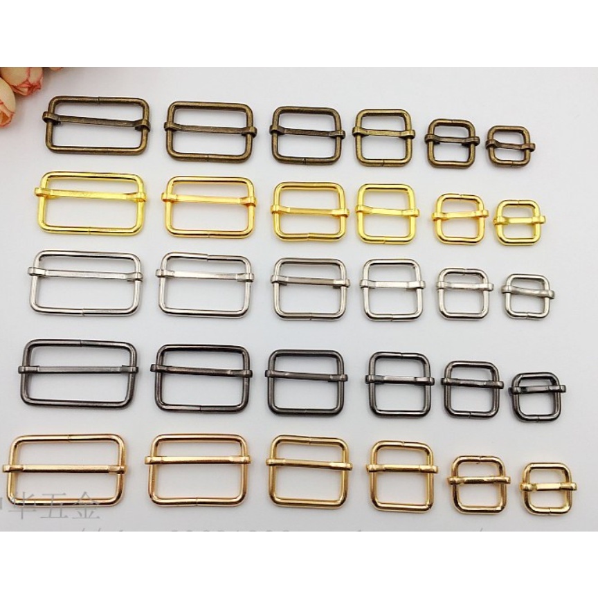 ตัวเลื่อนสายกระเป๋า ตัวปรับสายกระเป๋า แพ็ค 6 ชิ้น ขนาดสินค้าที่ระบุเป็นเส้นผ่านศูนย์กลางภายในคะ