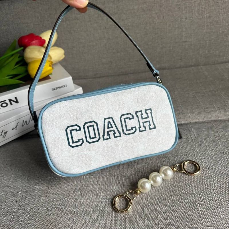 COACH CB851 JAMIE WRISTLET