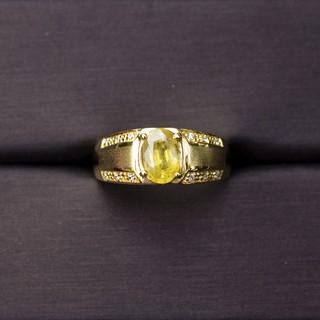 แหวนพลอยบุษราคัมน้ำทองบางกะจะ(Yellow Sapphire) เรือนเงินแท้ 92.5% ชุบทอง ประดับด้วยเพชรCZ เกรดสวยพิเศษจากรัสเซีย ไซด์นิ้