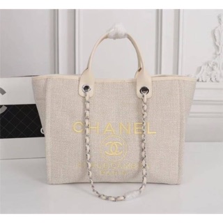 กระเป๋าสะพายCN deauville tote