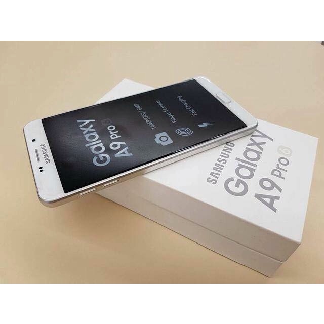 Samsung A9