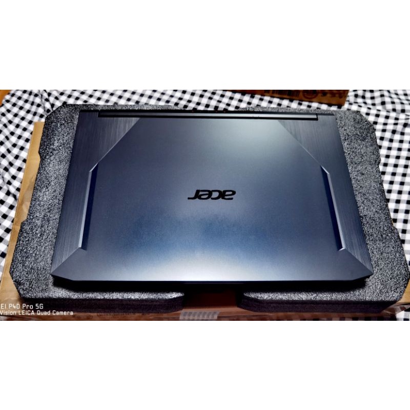 Acer Nitro AN515-55-55DQ Notebook (NH.Q7RST.002) (15.6" FHD 144 Hz/ i5-10300H/Ram 16 GB/512 GB SSD/Geforce GTX1650