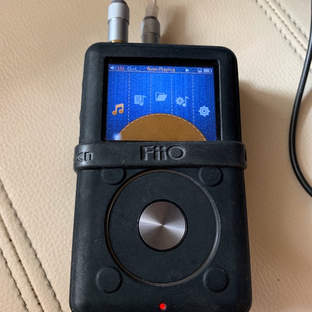 ส่งต่อ FiiO X3 II + Fiio E17K Alpen 2 พร้อมสายเชื่อมคุณภาพดี สภาพ 98% ไม่ค่อยได้ใช้