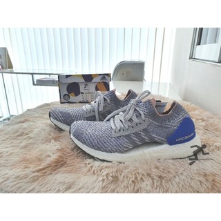 รองเท้าวิ่ง ผู้หญิง Adidas Ultra Boost X "Grey/Blue" W (จากราคาป้าย 7,300.-เหลือเพียง 2,990.- เท่านั้น)