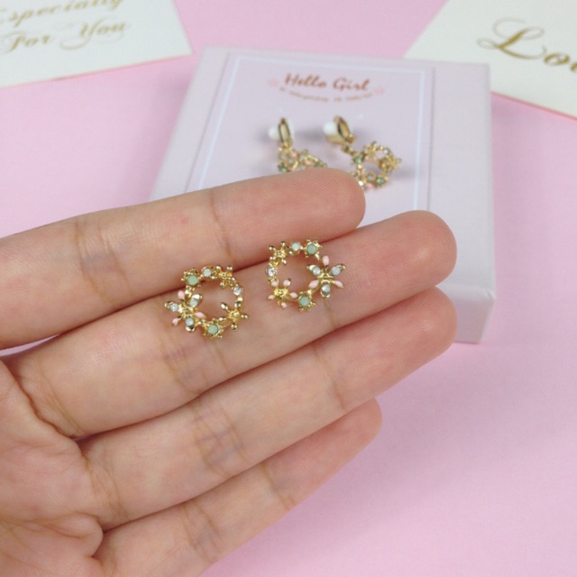 (เจาะ / หนีบ) ต่างหูดอกไม้ s925