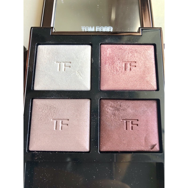 Tom Ford EYE COLOR QUAD #27 VIRGIN ORCHID | Shopee Thailand