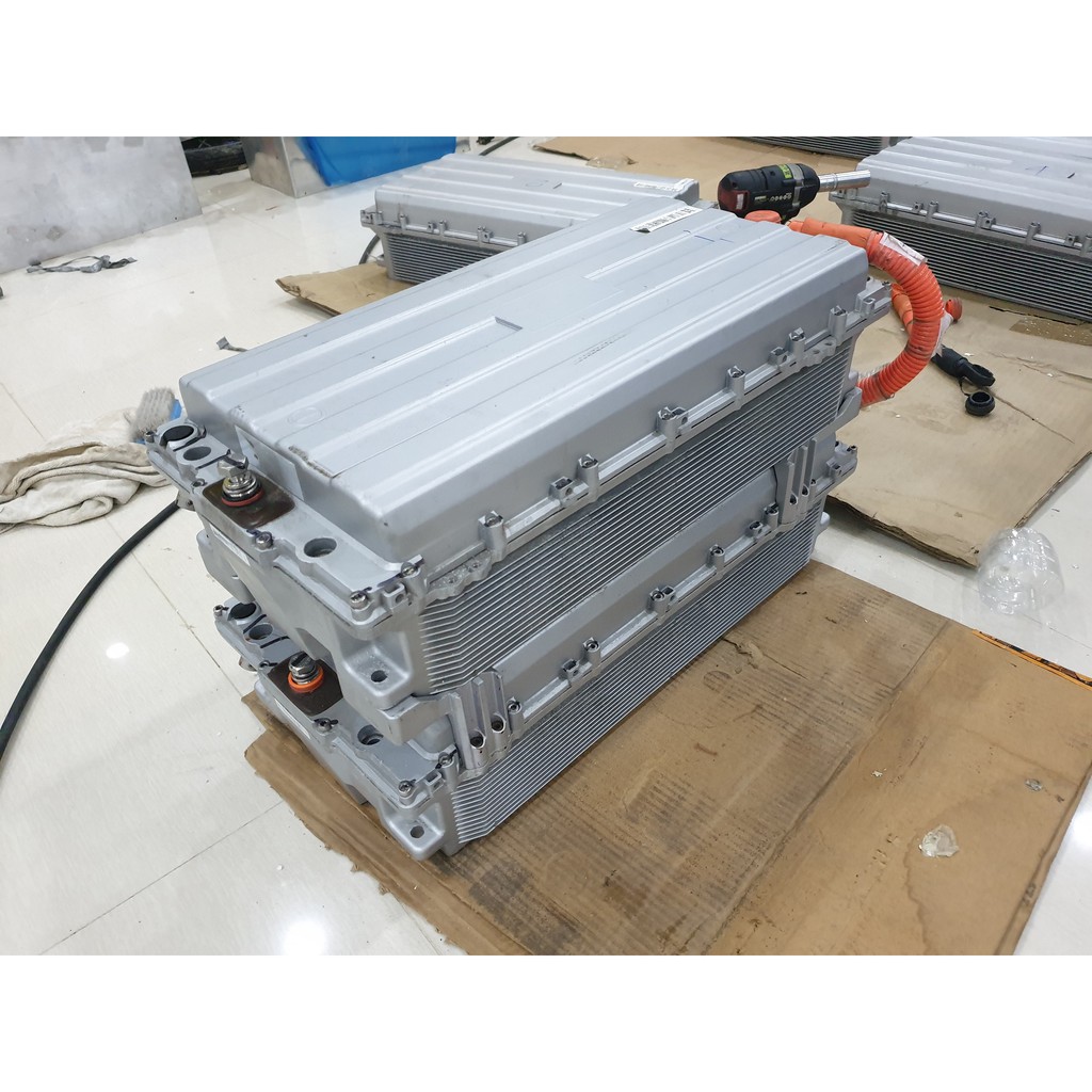 แบตเตอรี่ Microvast แบตชนิด NMC ประกอบตามสั่ง 48v 100Ah รวม smart BMS มีหน้าจอ