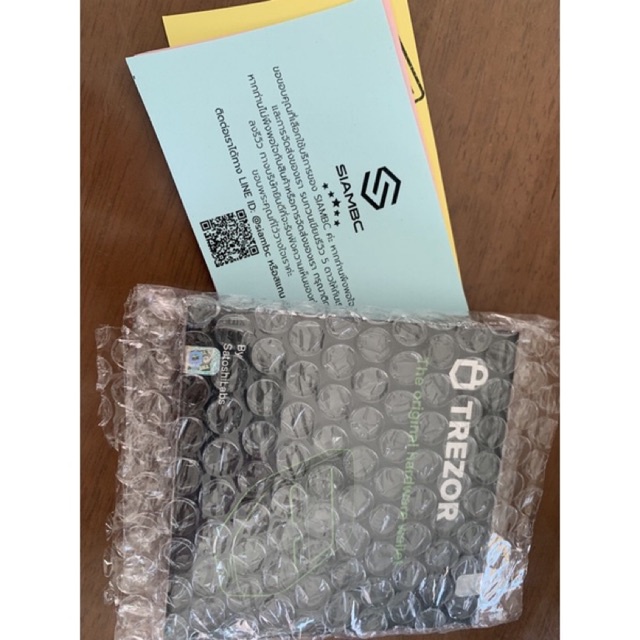 Trezor one สีขาว มือ1