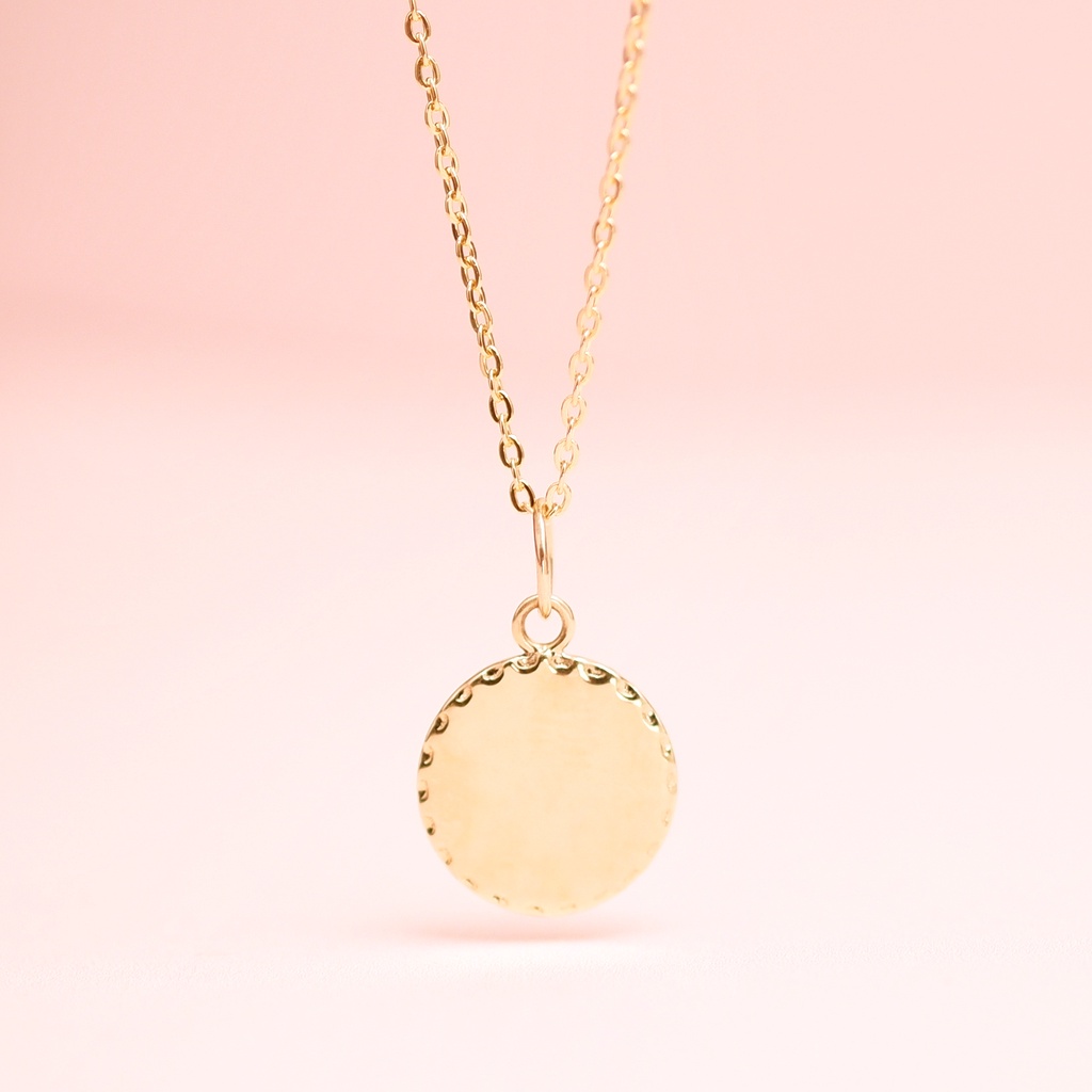 Grace Fine Jewelry จี้ทองแท้ 9k Wavy Circle Pendant (จี้อย่างเดียว)