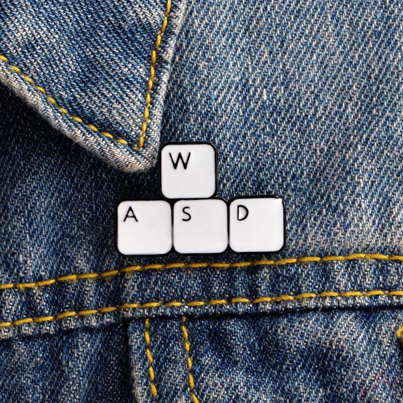 &gt; Ready Stock &lt; ❉ Keypress Pins ❉ 1Pc Keyboard Keys WASD Metal Collection Brooches Pins