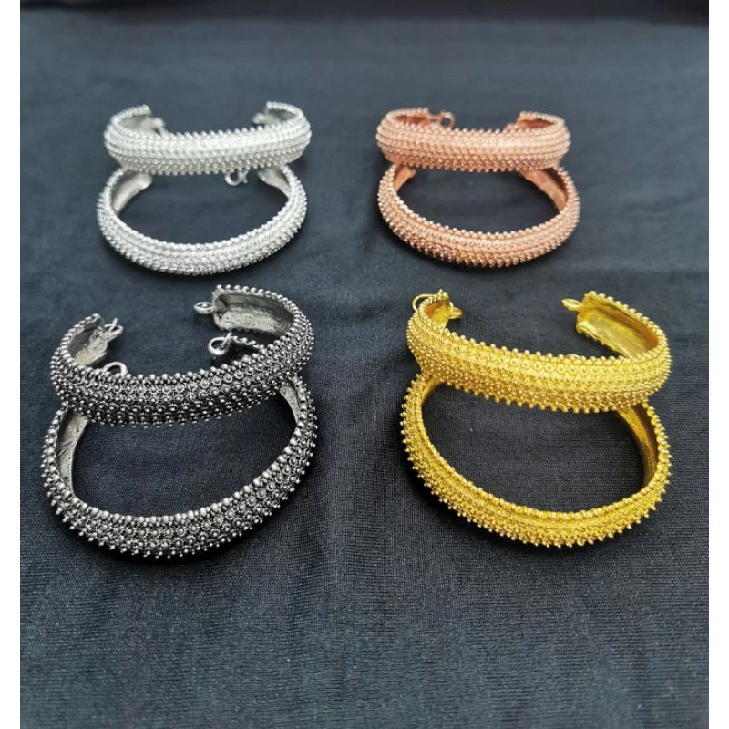 เครื่องประดับชุดไทย วงละ 45 บาท กำไลลายพิกุลทอง