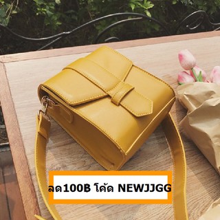 (เหลือ 189-ซื้อครั้งแรก) กระเป๋าสะพายหนังหนา พร้อมที่ห้อยรูปหัวใจ มีสายสะพาย 2 เส้น (กรอกโค้ด: NEWJJGG)✨