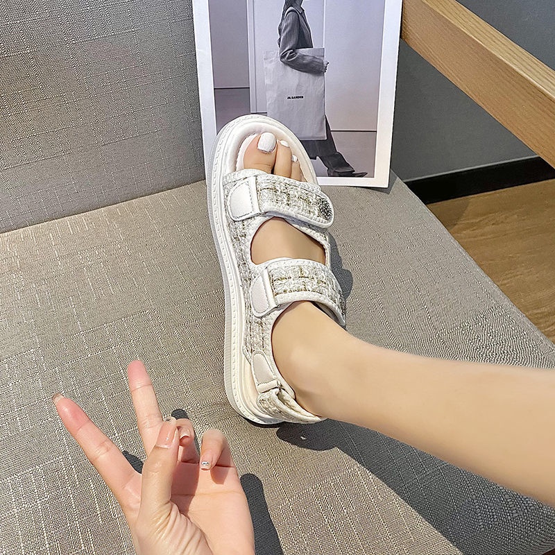 เปิดส้น รองเท้าแตะผู้หญิง ไม่ลื่น แบน รองเท้าแฟชั่นสตรี ลำลอง สไตล์เกาหลี Size35-40