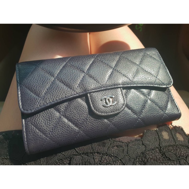 Used very good condition chanel trifold wallet