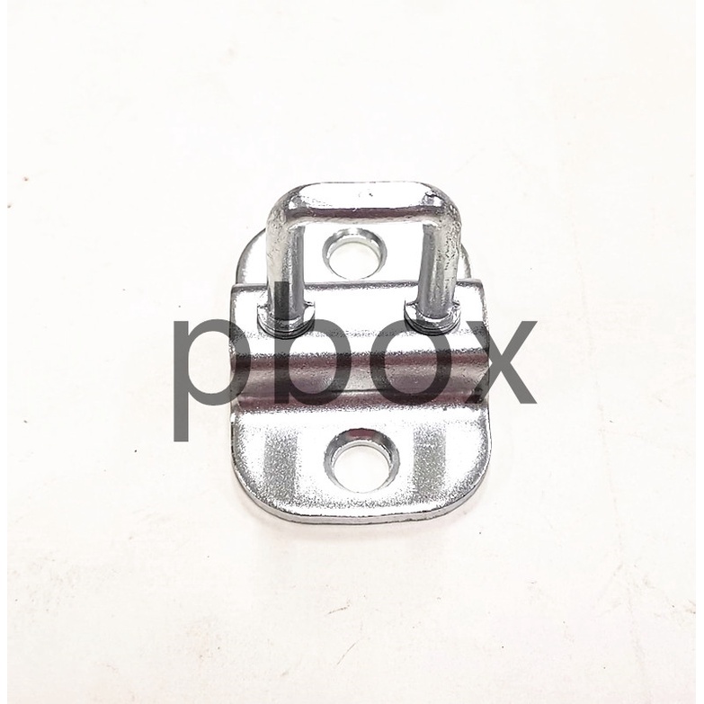Nissan Urvan E25 Bonnet Striker