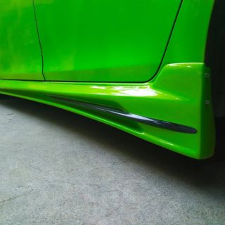 สเกิร์ตข้างแต่ง Cruze