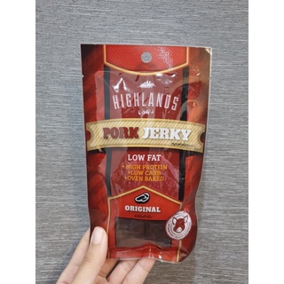 พร้อมส่ง !! HIGHLANDS PORK JERKY ORIGINAL 35 g เนื้อหมูอบแห้งรสต้นตำรับ 35 กรัม