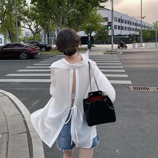 เสื้อเชิ้ตสีขาวออกแบบสายคล้องคอ Split สําหรับสตรี