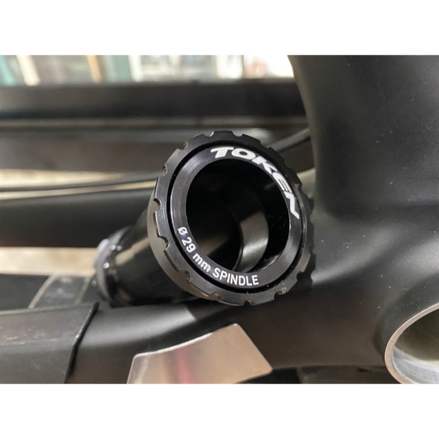 กะโหลก BB86 DUB Pressfit Token BB4129QB Ninja มีเกลียวกลาง