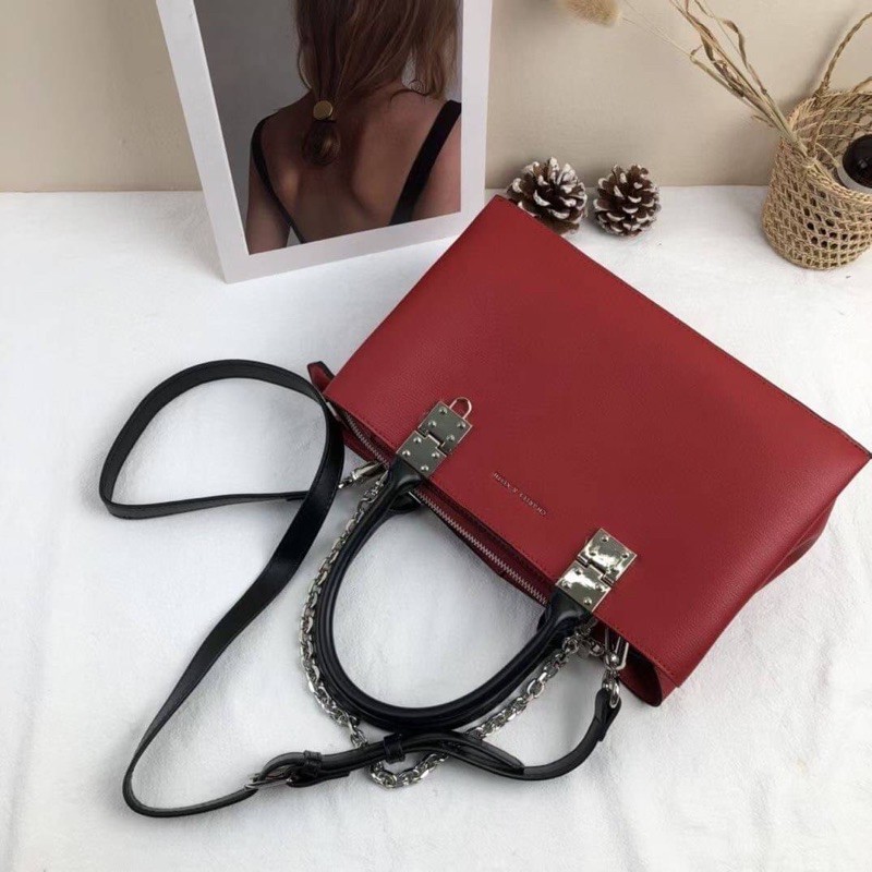 กระเป๋า charleskeith คอลเลคชั่นใหม่ งานแท้Outlet มีสายครอสบอดี้