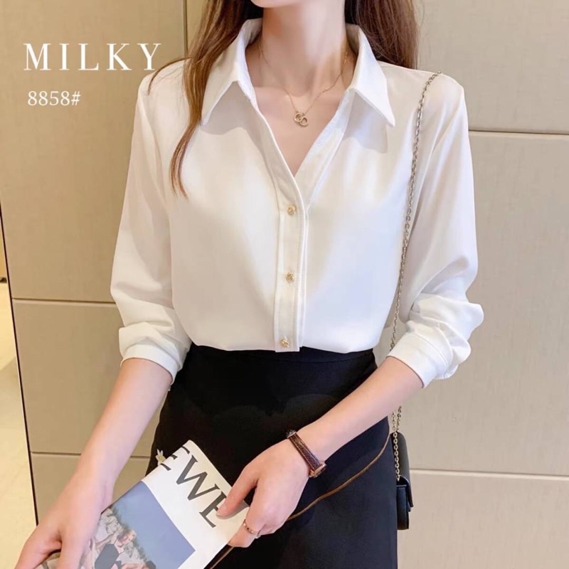 เสื้อทำงานผู้หญิงแขนยาว ออกแบบมีกระดุมทองข้างหน้า เนื้อผ้าชีฟอง เนื้อผ้านุ่มเบาใส่สบาย สไตล์คนทำงาน New Fashion 2026