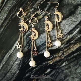 Korea Cute Crescent Moon Star Pearl Gold Clip Earring ต่างหู ตุ้มหู ต่างหูหนีบ พระจันทร์ เสี้ยว ดาว มุก สีทอง น่ารัก