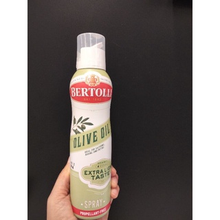 Bertolli 100% Extra Light Olive Oil Spray สเปรย์  น้ำมันมะกอก ผ่านกรรมวิธี  เบอร์ทอลลี 145  ml