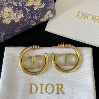 ต่างหูสตั๊ด รูปตัวอักษร Dior สวยหรู แฟชั่น