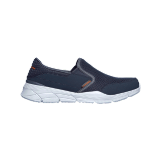 SKECHERS Relaxed Fit: Equalizer 4.0 - Persisting รองเท้าลำลองสำหรับผู้ชาย