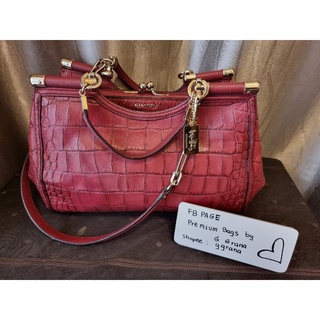 [Used] Coach Madison Carrie croc embossed leather Red