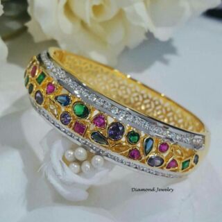 Diamond bangle