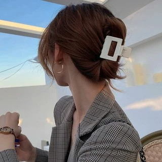กิ๊บหนีบผมสไตล์เกาหลี ตัวหนีบผมเกาหลี ตัวหนีบผม กิ๊บหนีบผมเกาหลี Hair clips 🌈พร้อมส่งจากไทย🌈 (009)