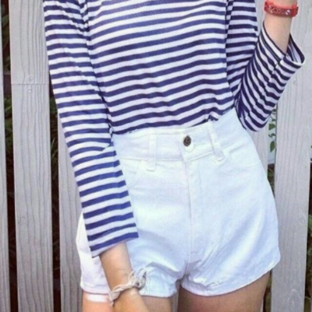 กางเกงยีนส์ขาสั้น สีขาว เอวสูง รุ่นเรียบ เรียบง่ายแต่ดูดีมีสไตล์ - รูปที่ 4