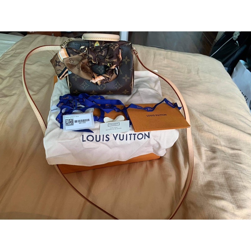 Louis Vuitton Nano speedy(มือสอง)