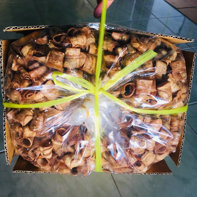 กล้วยม้วนโรยงายกลัง 5กิโล ราคาส่ง ถูกมาก คุ้มมาก หวาน กรอบ หอมเนย (สูงสุด3ชิ้นต่อ1คำสั่งซื้อ) see