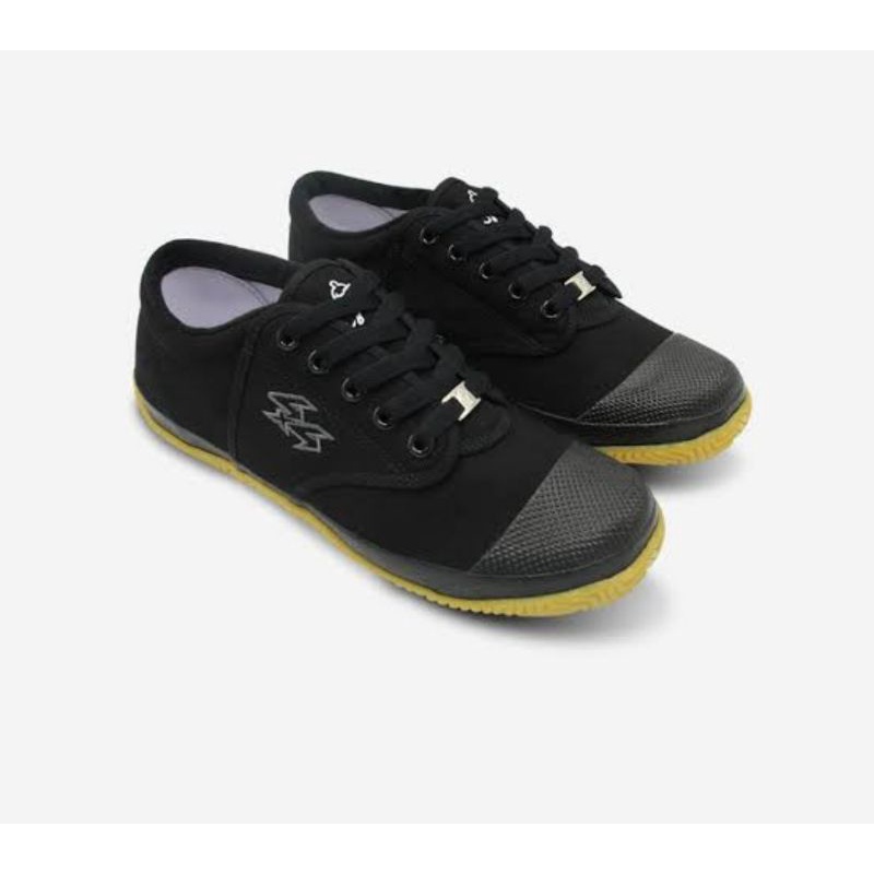 เบรกเกอร์ ผ้าใบดำเบอร์35-41(BK4P)