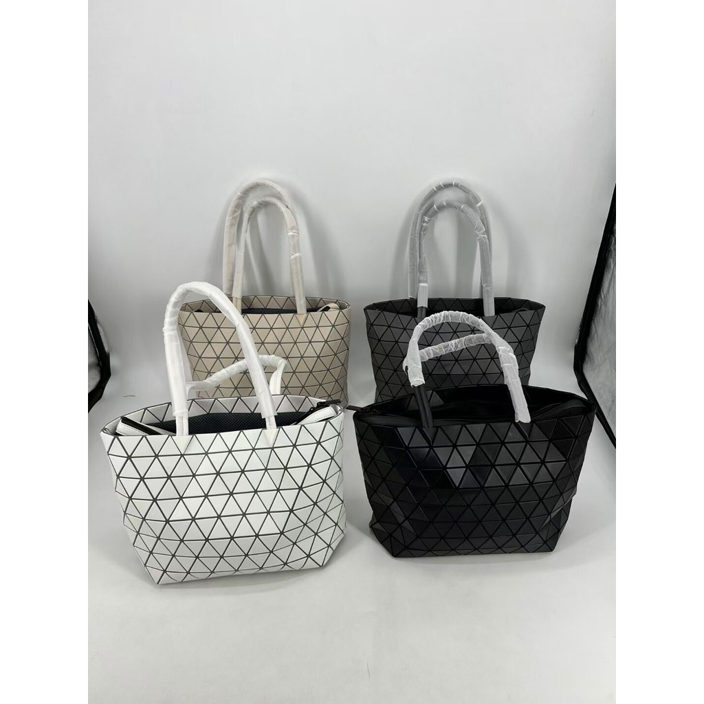 BAOBAO /Japan Tote Bag กระเป๋าสะพายไหล่ Crystal Bag Tote Bag