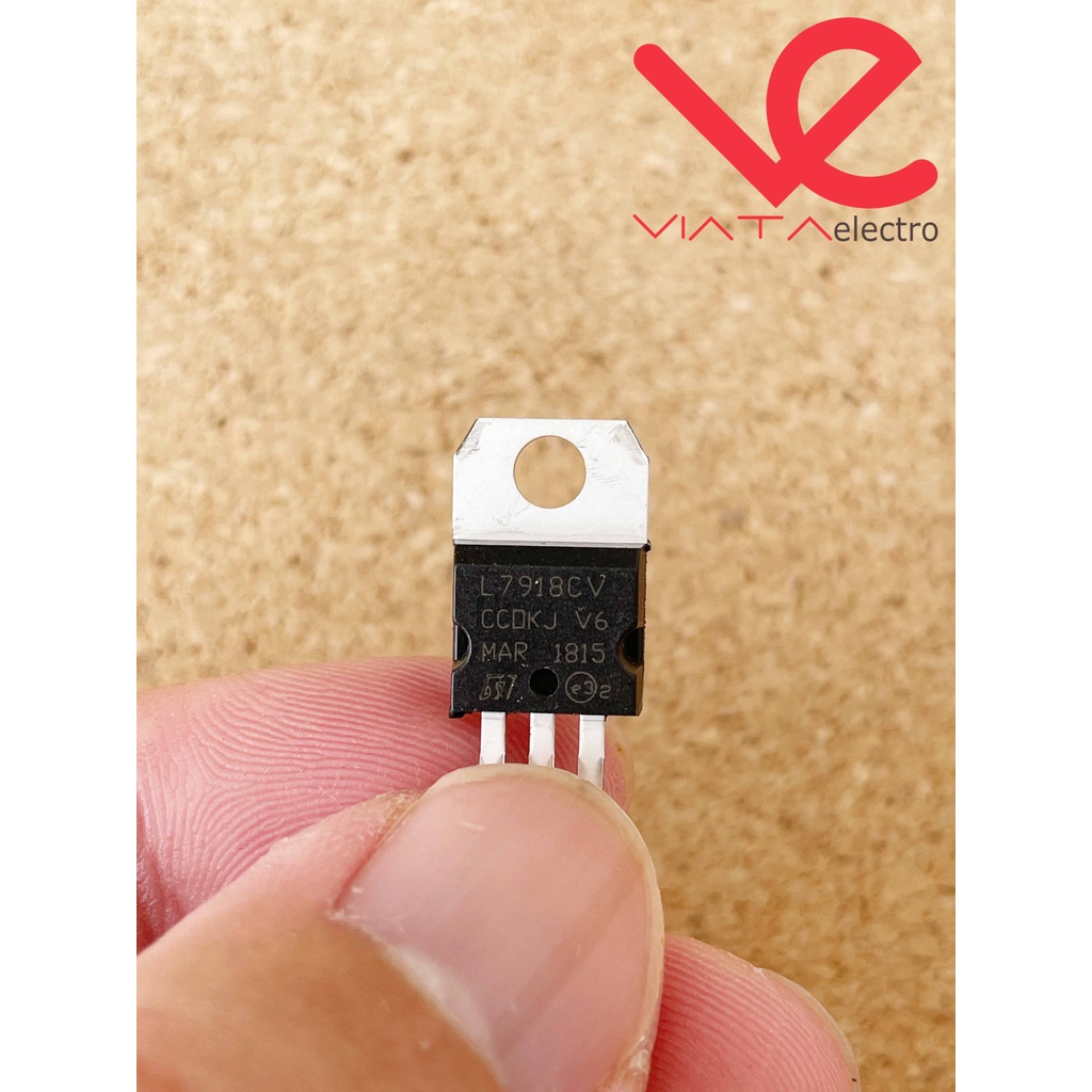 L7918 ทรานซิสเตอร์ (1bh) L7918 L 7918 VOLTAGE REGULATOR คุณภาพดี L7918CV
