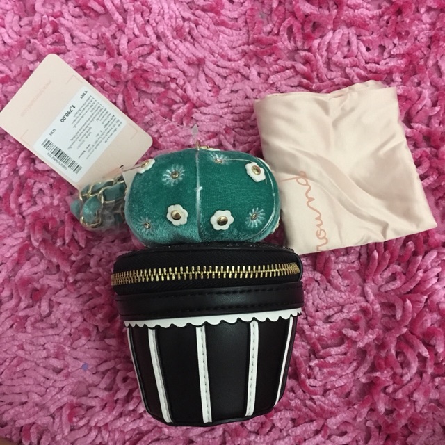 กระเป๋า lynaround