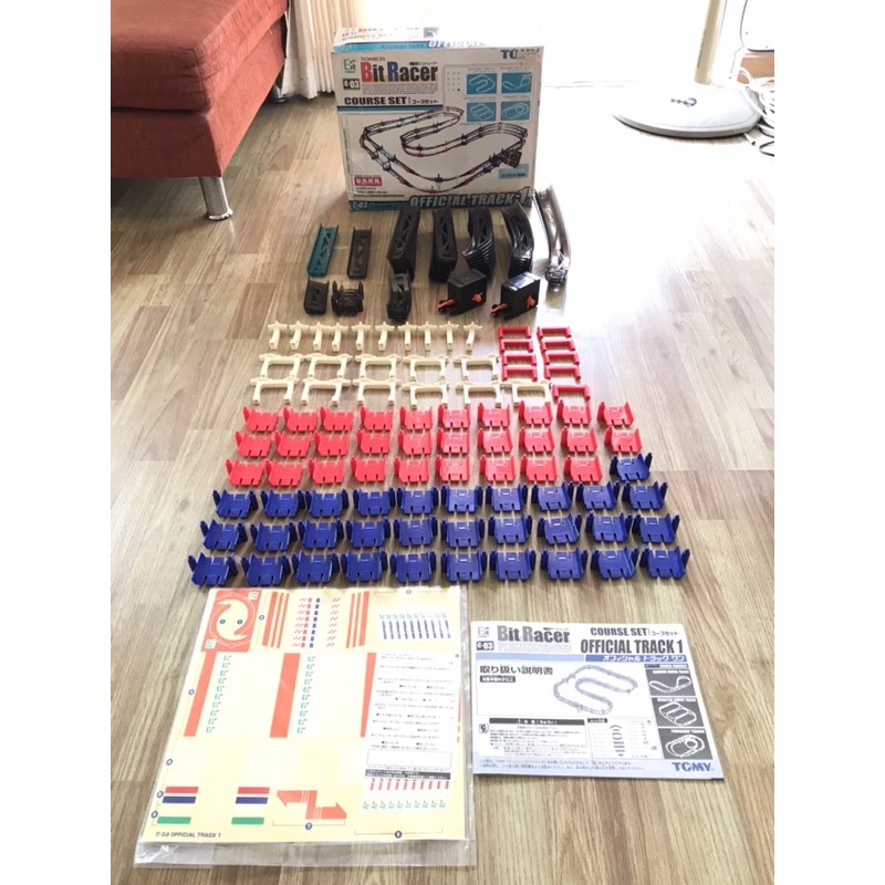 รางรถแข่ง 2 ช่อง TOMICA Bit Racer ยี่ห้อ Tomy มือสองญี่ปุ่น (สภาพ 98%) คัดพิเศษ อุปกรณ์ครบ ขนาดรางปร