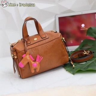 KEEP  leather Pillow bag  with zip ของแท้ ราคาถูก