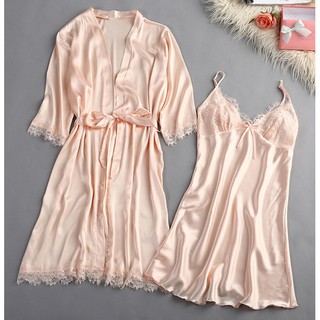 SZ2006 เซ็ทชุดนอนผ้าลื่นสีโอรสแต่งลายลูกไม้ซ้อนที่หน้าอก