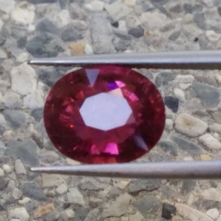 รูเบลไลต์ ทัวร์มารีน (Rubellite Tourmaline碧玺) 4.20 กะรัต (Cts.克拉)