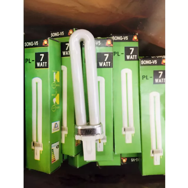 [9.15 เก็บโค้ดส่งฟรีหน้าร้าน] โละล้างสต๊อกขายตามสภาพ หลอดไฟ หลอดตะเกียบ ขนาด 7w และ 13w มีสีขาว/เหลือง
