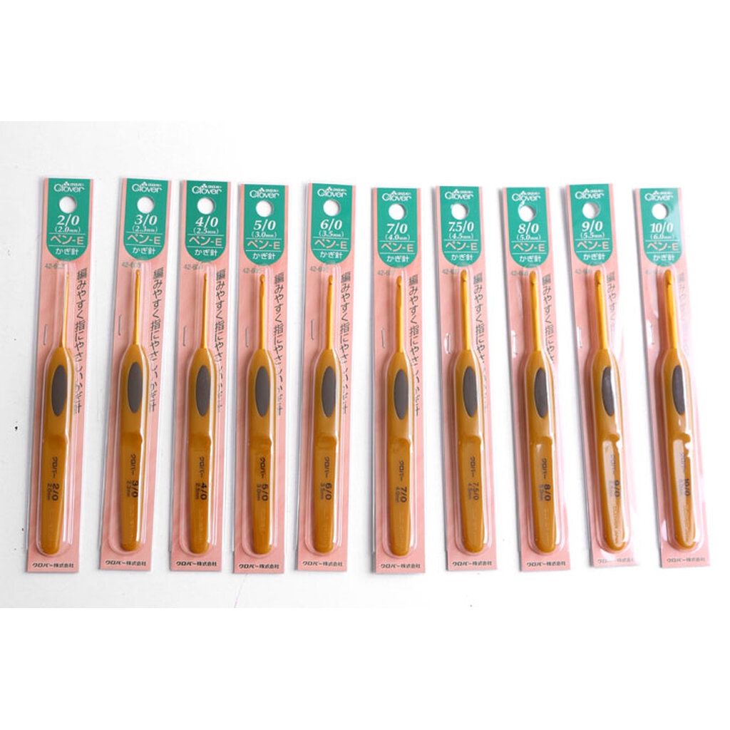 เข็มควัก / เข็มโครเชต์ 2mm- 6mm PEN-E Clover Soft Touch